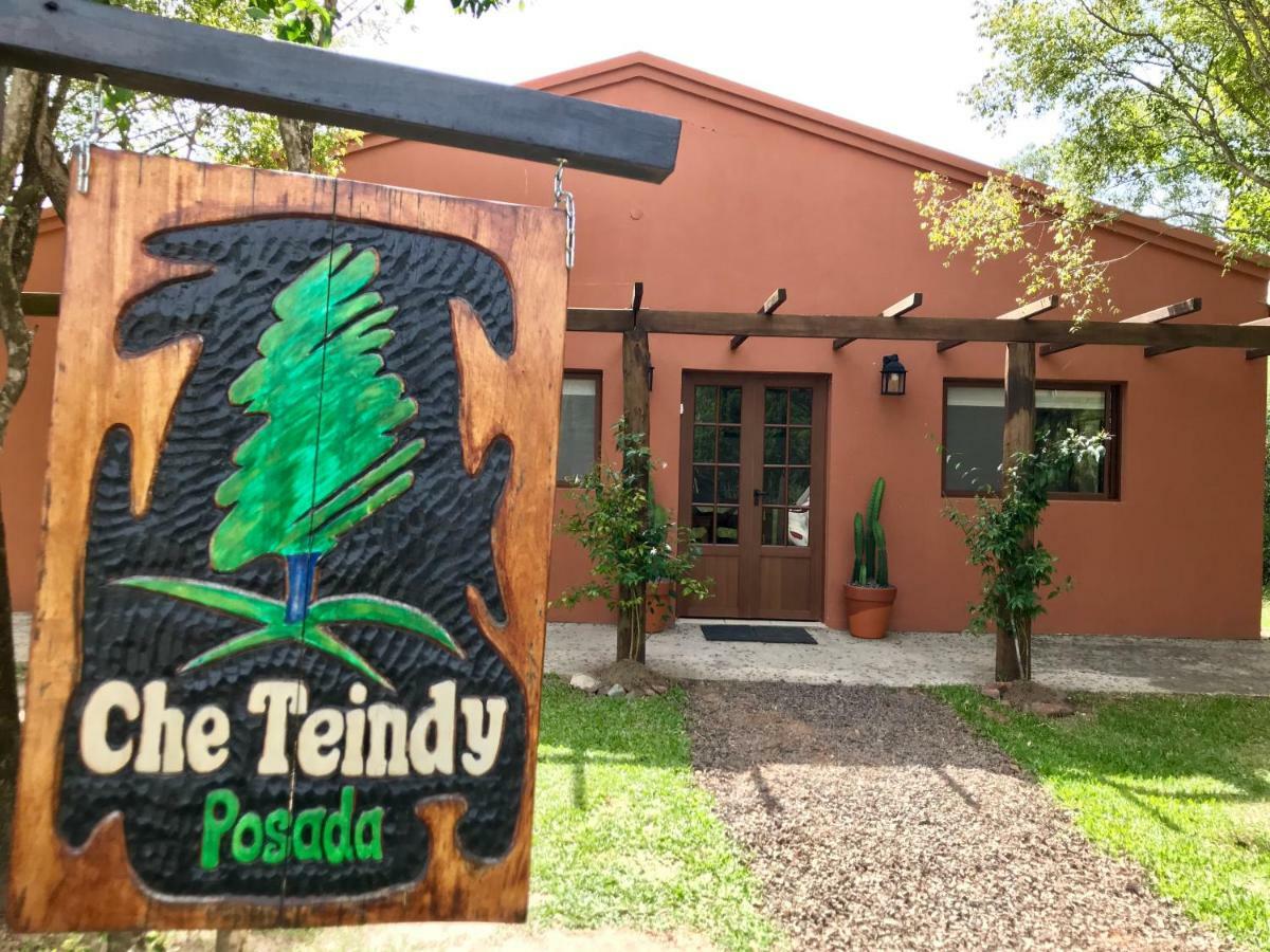 Posada Che Teindy コロニア・カルロス・ペジェグリニ エクステリア 写真